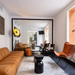Hotel Htop Bcn #htopenjoy, Barcelona